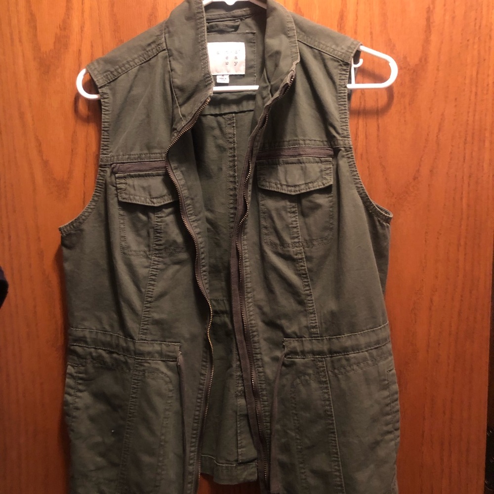 army green vest